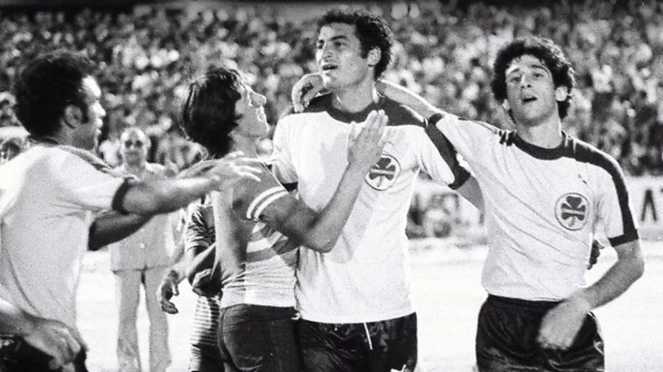 Περήφανος παππούς!