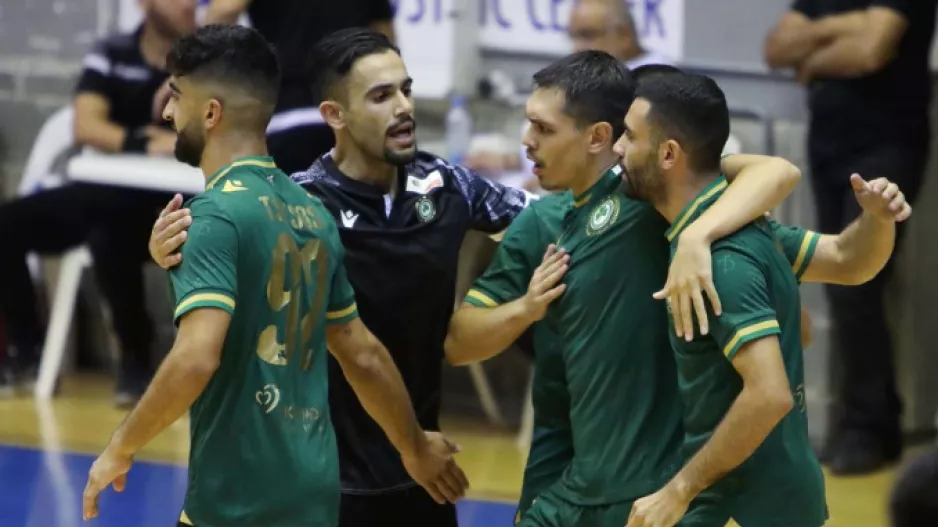 Τσίτσος: "Θα τα δώσουμε όλα στην έδρα μας"