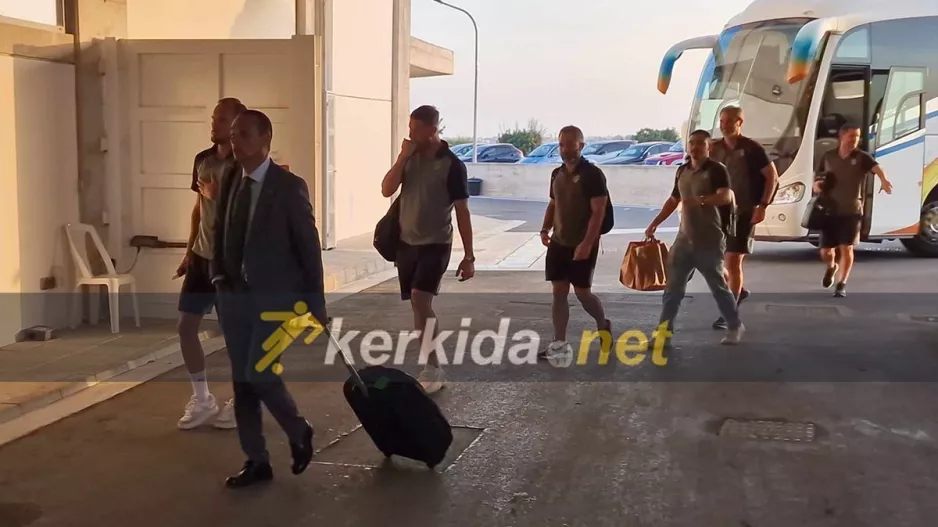 (Φώτος Kerkida) Άφιξη ΑΕΚ