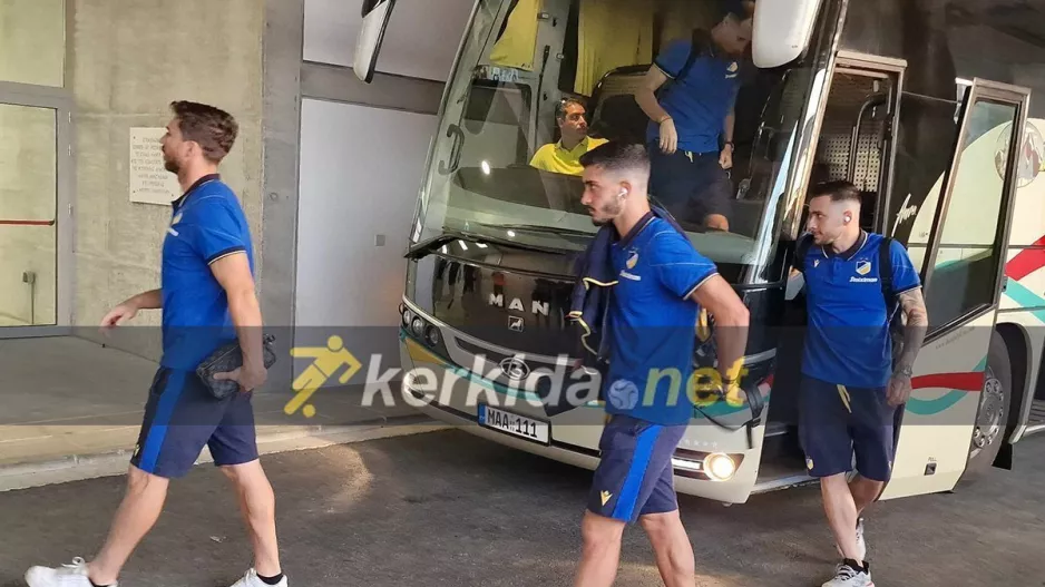 (Φώτος Kerkida) Στην "Αρένα" το ΑΠΟΕΛ