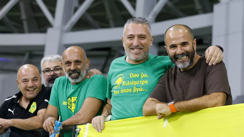 Πεντάδα με χαμόγελα!