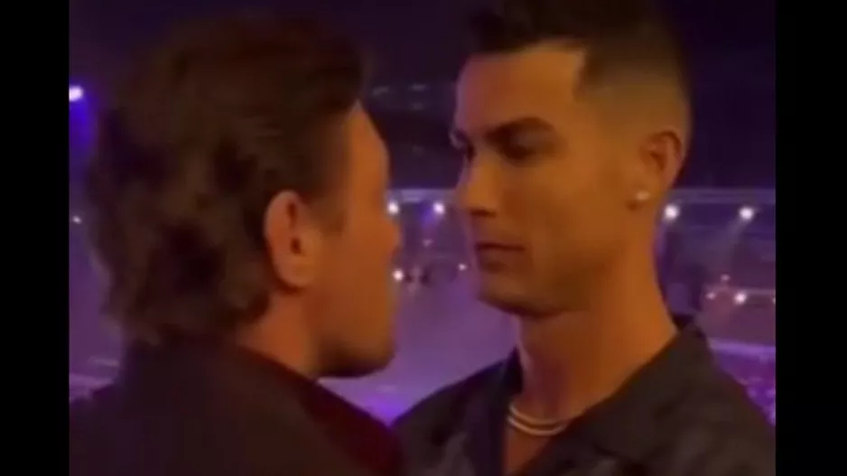Ο Κριστιάνο Ρονάλντο προσπάθησε να κάνει stare down με τον Κόνορ ΜακΓκρέγκορ, αλλά έβαλε τα γέλια