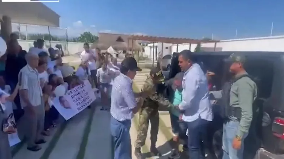 Η συγκίνηση του πατέρα του Ντίας την στιγμή που επιστρέφει στην οικογένειά του μετά την απαγωγή του