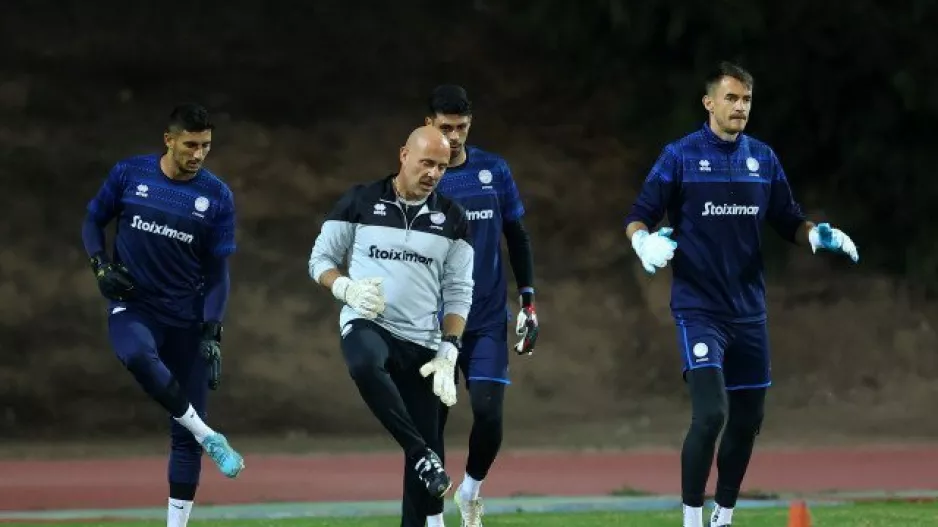 Ο Νίκος και οι παίκτες του