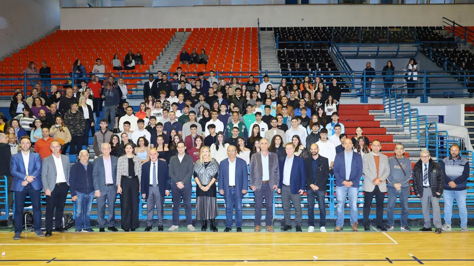 (ΦΩΤΟΣ) Επίδοση επιταγών Σχεδιασμού Προοπτικής ΚΟΑ από Λετυμπιώτη και Μιχαηλίδη