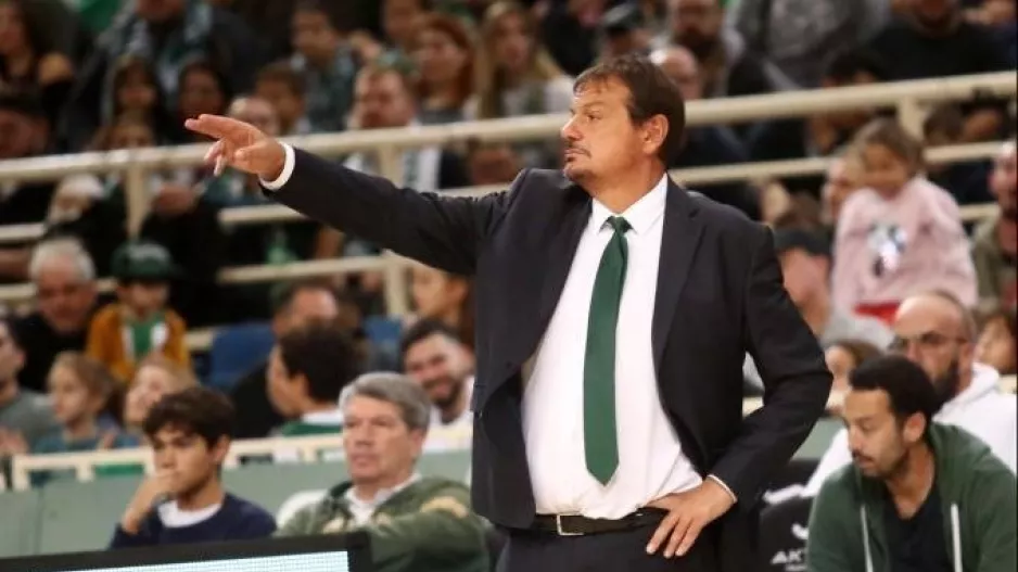 Αταμάν: "Ο γιος μου θα υποστηρίζει την Εφές κόντρα στον Παναθηναϊκό"