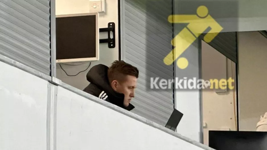 Πήρε θέση ο Σπιλέφσκι με laptop 