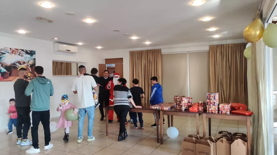Χριστουγεννιάτικο... τραπέζωμα (φώτος)