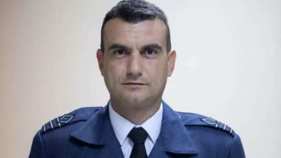 Ασύλληπτη τραγωδία - Η σύζυγος και τα δύο παιδιά του πιλότου παρακολουθούσαν τη μοιραία πτήση