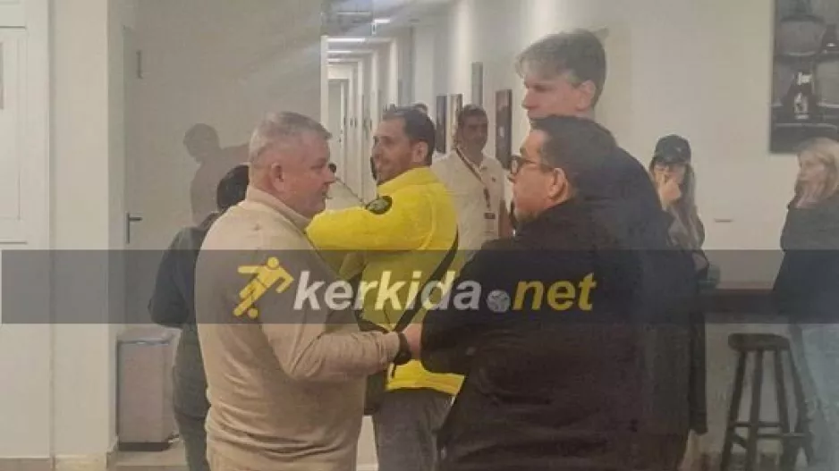 Πάφος/Η... μίνι-σύσκεψη στο ημίχρονο του αγώνα με την ΑΕΛ