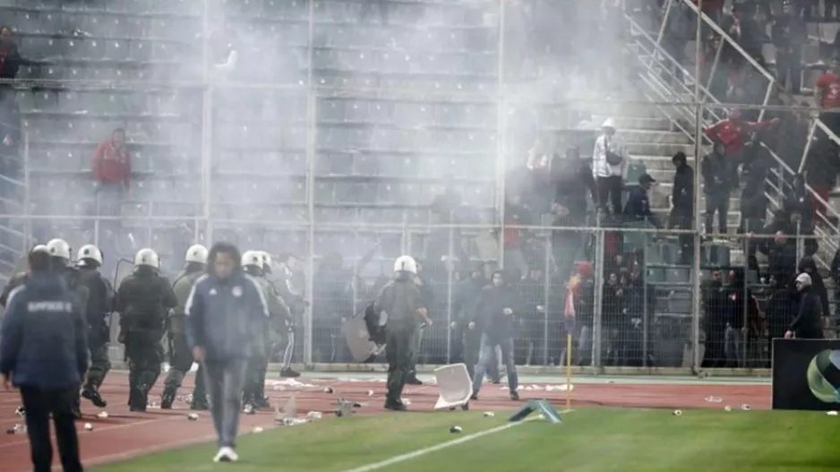 Ορατός κίνδυνος νέας τιμωρίας έδρας για τον Ολυμπιακό