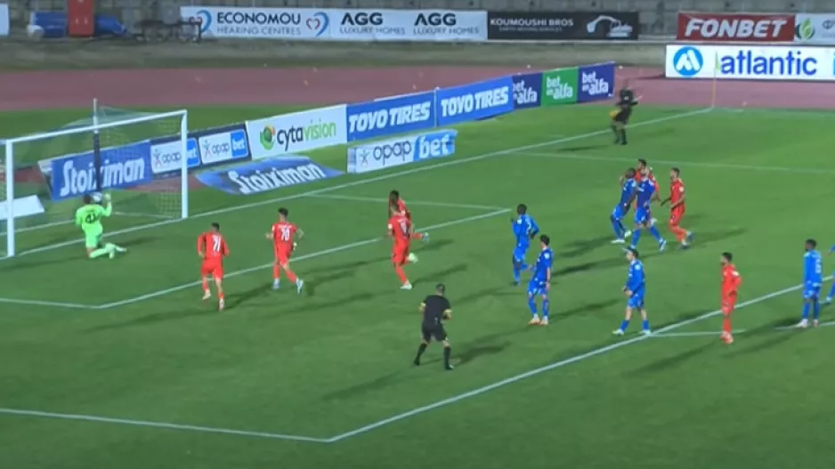 (ΒΙΝΤΕΟ) Σε τρία λεπτά δυο γκολ και 3-3 