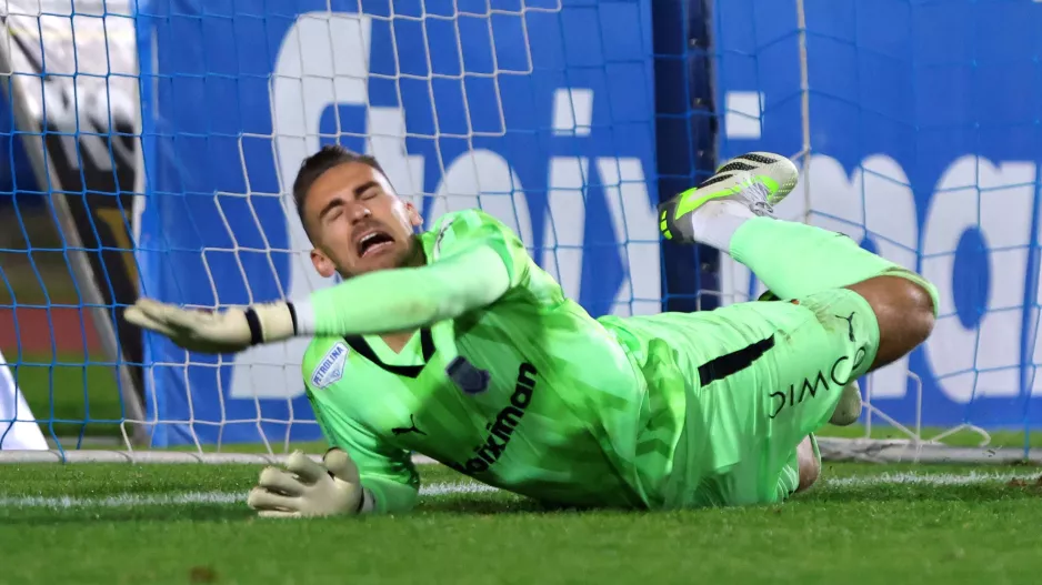 Λέουβενμπεργκ/3 points