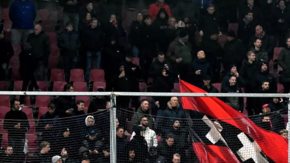 Αποζημιώνει τους οπαδούς που βίωσαν το κάζο