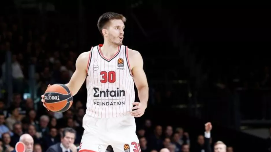 Ο Πετρούσεφ στη Basket League αντί του Σίκμα
