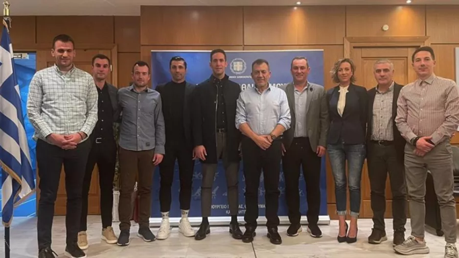 Βρούτσης: "Κάμερες υψηλής ευκρίνειας και στους διαδρόμους των αποδυτηρίων"