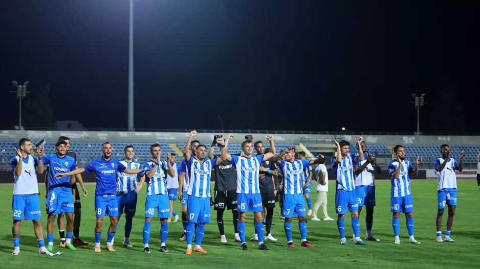 ΚΑΜΙΑ υποτίμηση