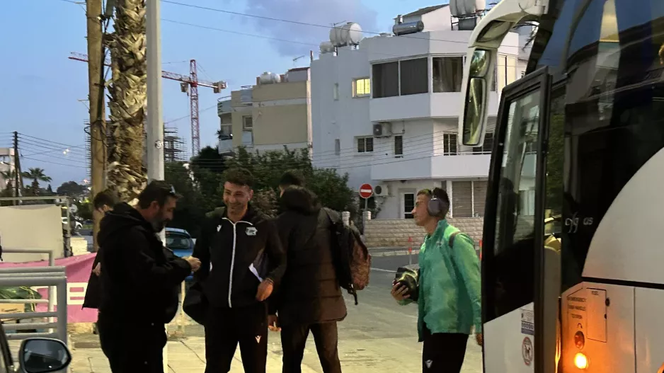 Φώτος Kerlida/Άφιξη αποστολής Οθέλλου 