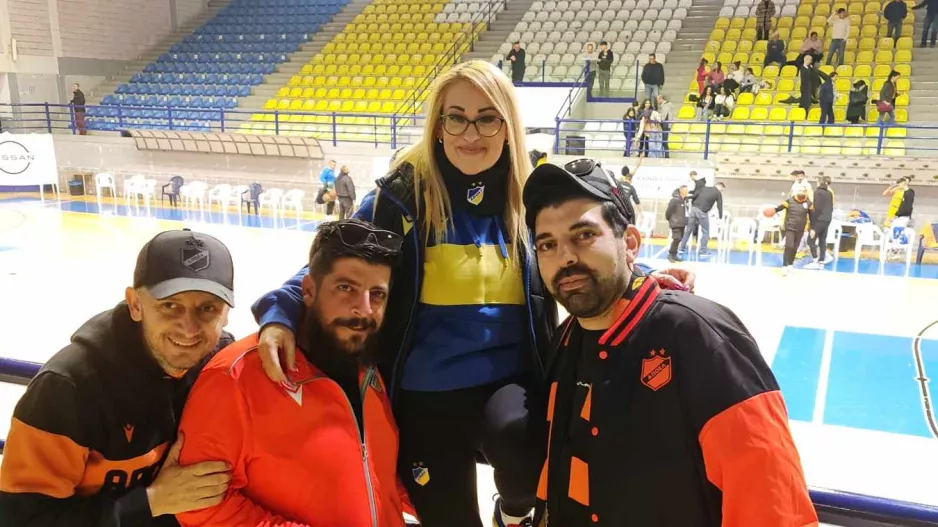 ΚΑΙ μπάσκετ!