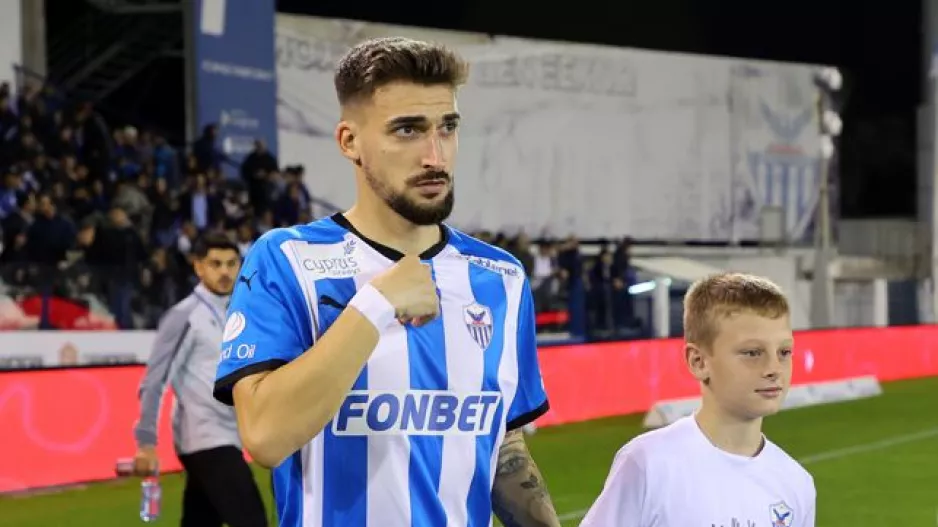 Ο... τίμιος Έλντερ Φερέιρα