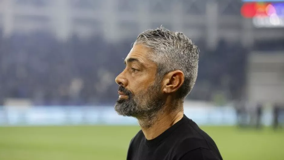 Ντεμπούτο κόντρα στην πρώην