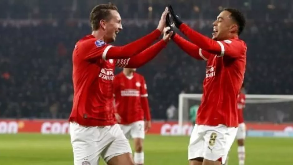 Η PSV έκανε το 17 στα 17 και κυνηγάει μυθικό ρεκόρ της Μπενφίκα!