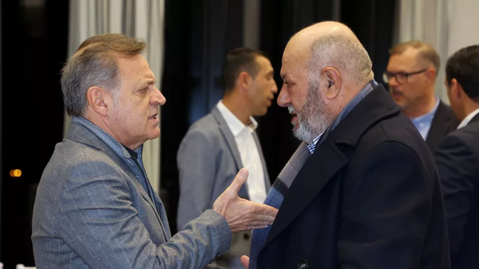 Πάντα φίλοι 