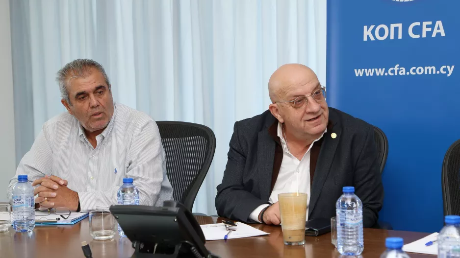 Τα... άκουσε ο Κούμας 