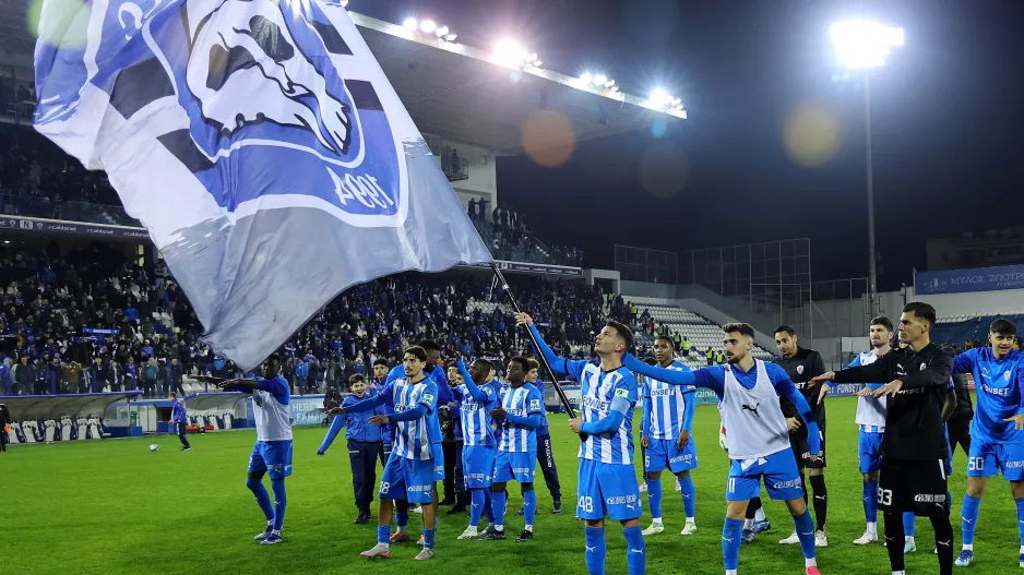 Το σερί συνεχίζεται για Ανόρθωση 