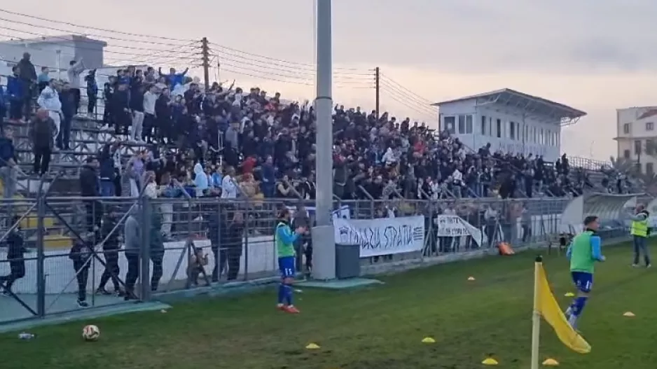 Τελικό σφύριγμα, γκολ και πανικός (βίντεο) 