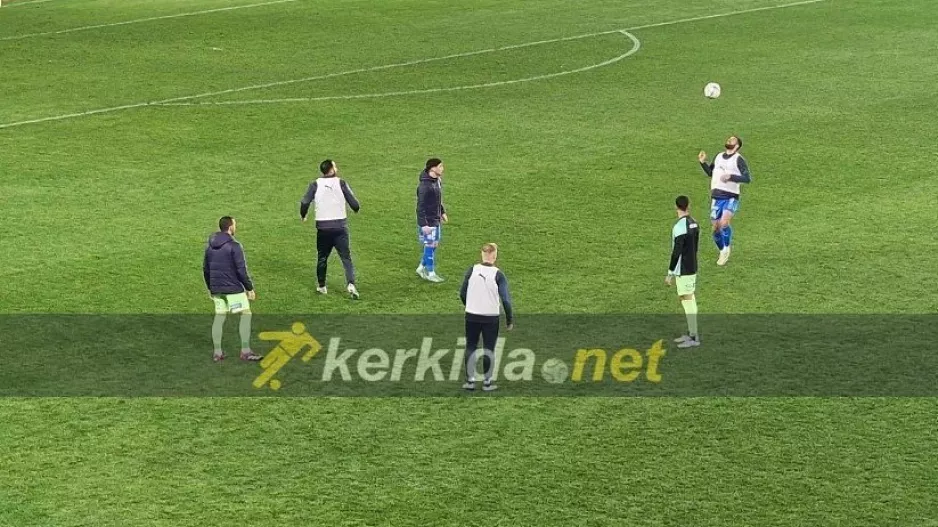 Με 4+2 παίκτες στον πάγκο!