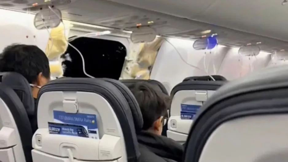(Βίντεο) Alaska Airlines: Άναβαν προειδοποιητικές λυχνίες σε προηγούμενες πτήσεις