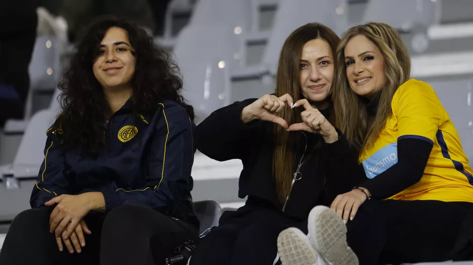 Ο κόσμος στη Λεμεσό για το ΑΕΛ-Εθνικός (φωτορεπορτάζ)