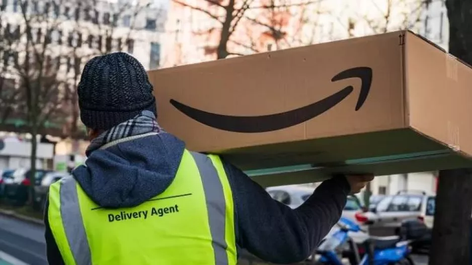 Γαλλία: Πρόστιμο στην Amazon για την παρακολούθηση των εργαζομένων της