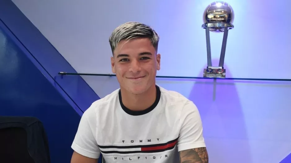 (Breaking news) Προς ΑΕΛ ο Λαουτάρου