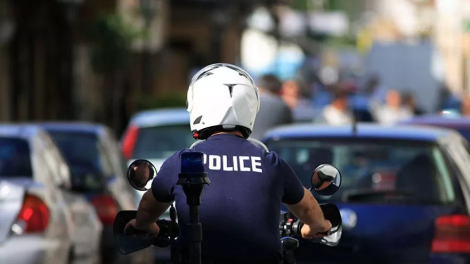Άγρια επίθεση πυγμάχου σε υπάλληλο ειρηνοδικείου στη Θεσσαλονίκη