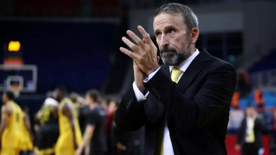Τέλος και επίσημα από την ΑΕΚ Betsson ο Πλάθα!