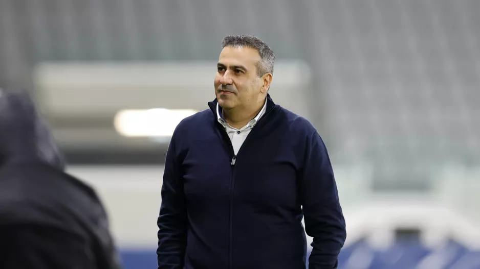 ΑΕΛ/4η μεταγραφή;