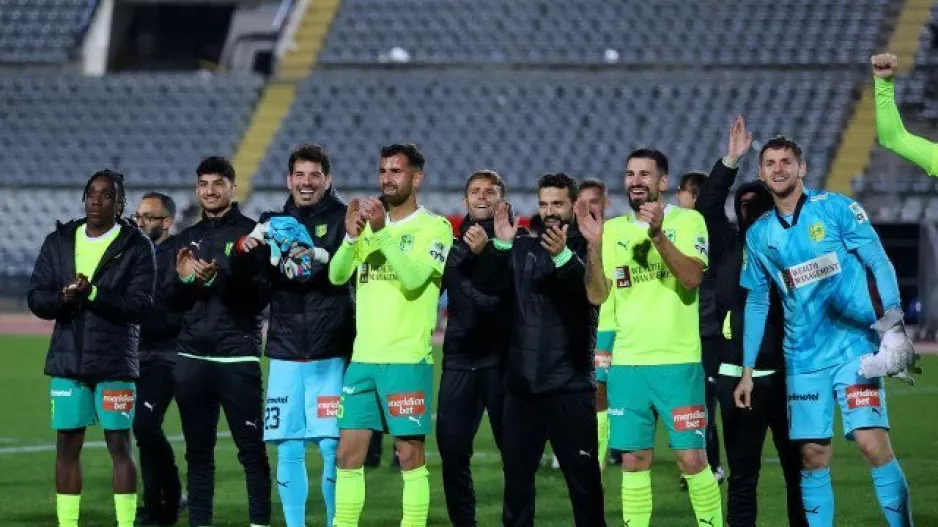 6,5/ΑΕΚ