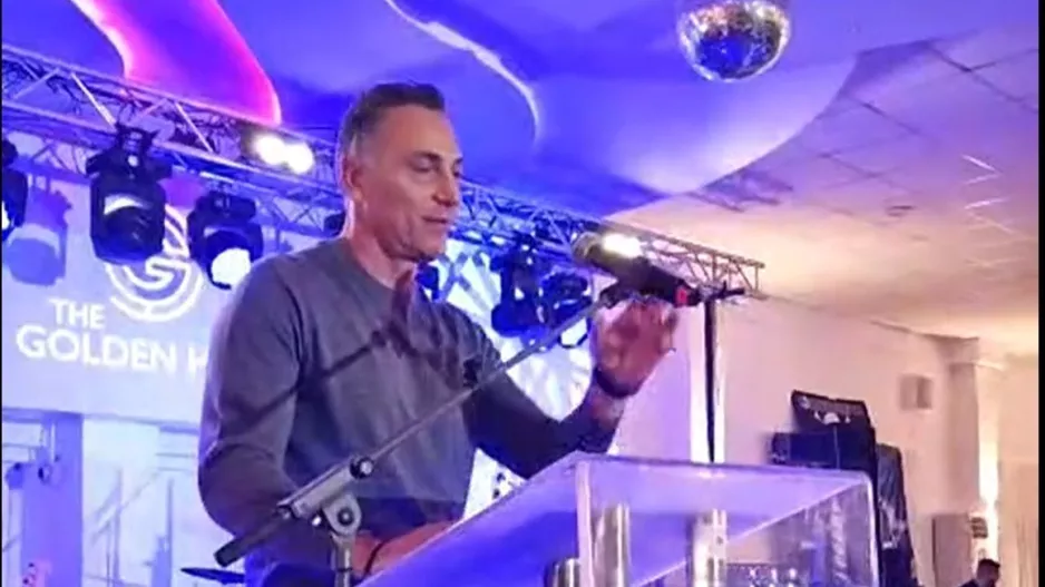 Σάντης:"Μην ακούτε βλακείες...."