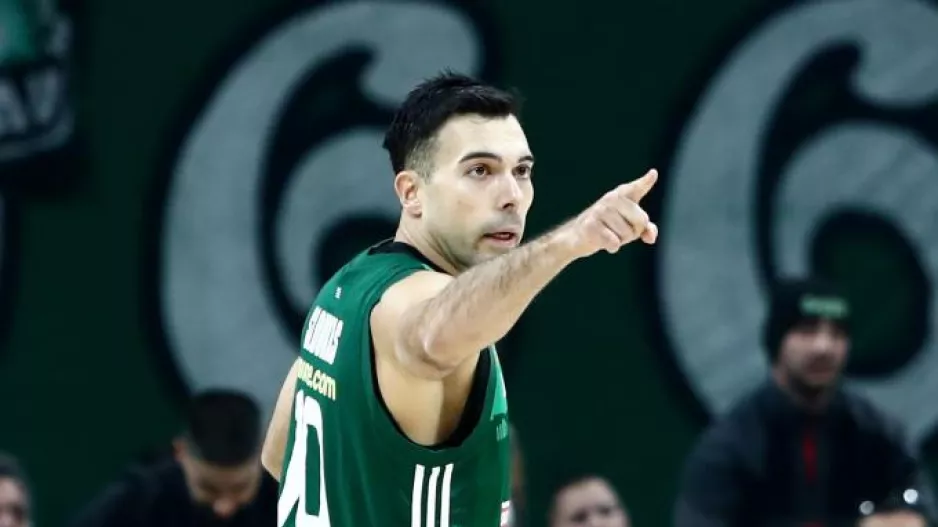 Σλούκας: "Θα διεκδικήσουμε το κύπελλο ως το τέλος"