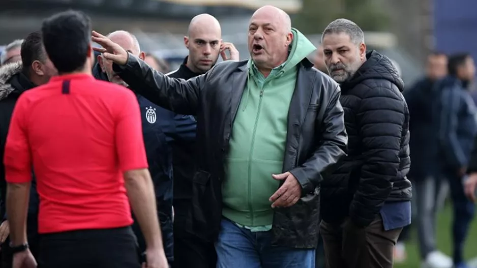 Μπέος: «Η λέξη μαϊμού δεν συμπεριλαμβάνεται στα ρατσιτσικά σχόλια»