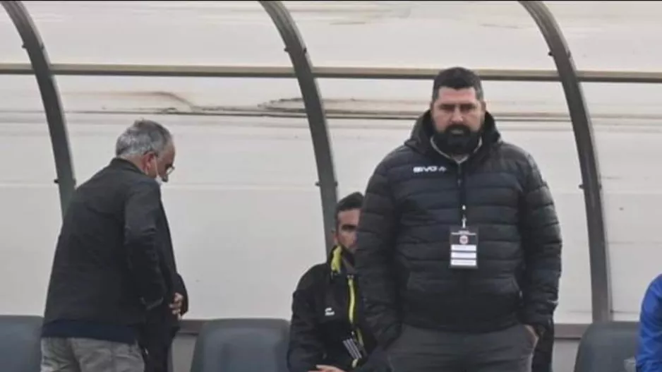 Ελευθερίου δίπλα σε Ατόρνο