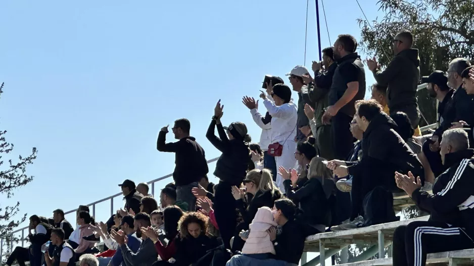 Κόσμος στο ντέρμπι (ΦΩΤΟΣ)