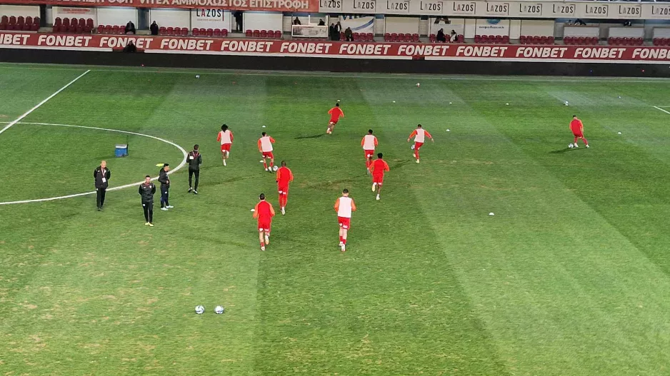 Η εντεκάδα της Νέας Σαλαμίνας