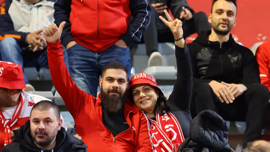 (Φωτορεπορτάζ) Ο κόσμος της Νέας Σαλαμίνας στο "Αμμόχωστος"