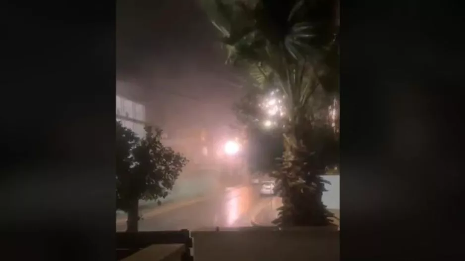 (ΒΙΝΤΕΟ) Η στιγμή που χτυπά ο ανεμοστρόβιλος στη Λεμεσό 