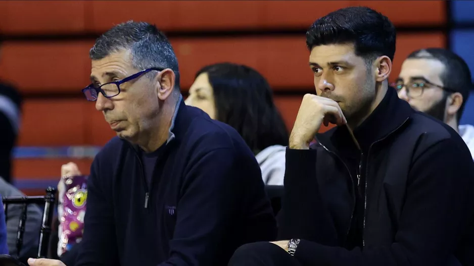 Ποδόσφαιρο ο γιος, στην καλαθόσφαιρα ο πατέρας!