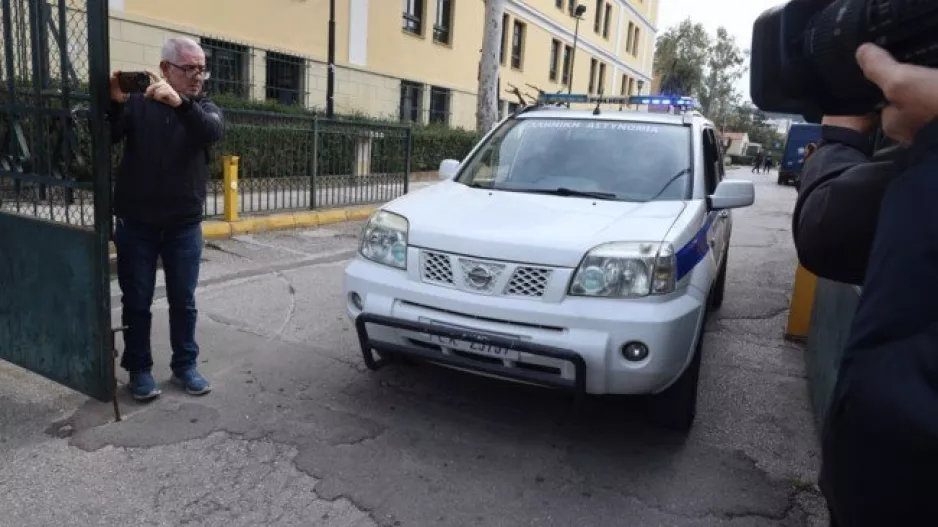 Ελεύθεροι χωρίς όρους οι δύο ΟΥΚάδες 