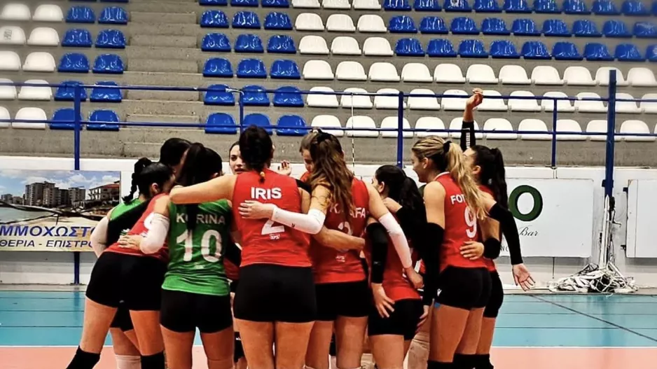 Διπλό της Ομόνοιας επί της Ανόρθωσης Πετόσφαιρα